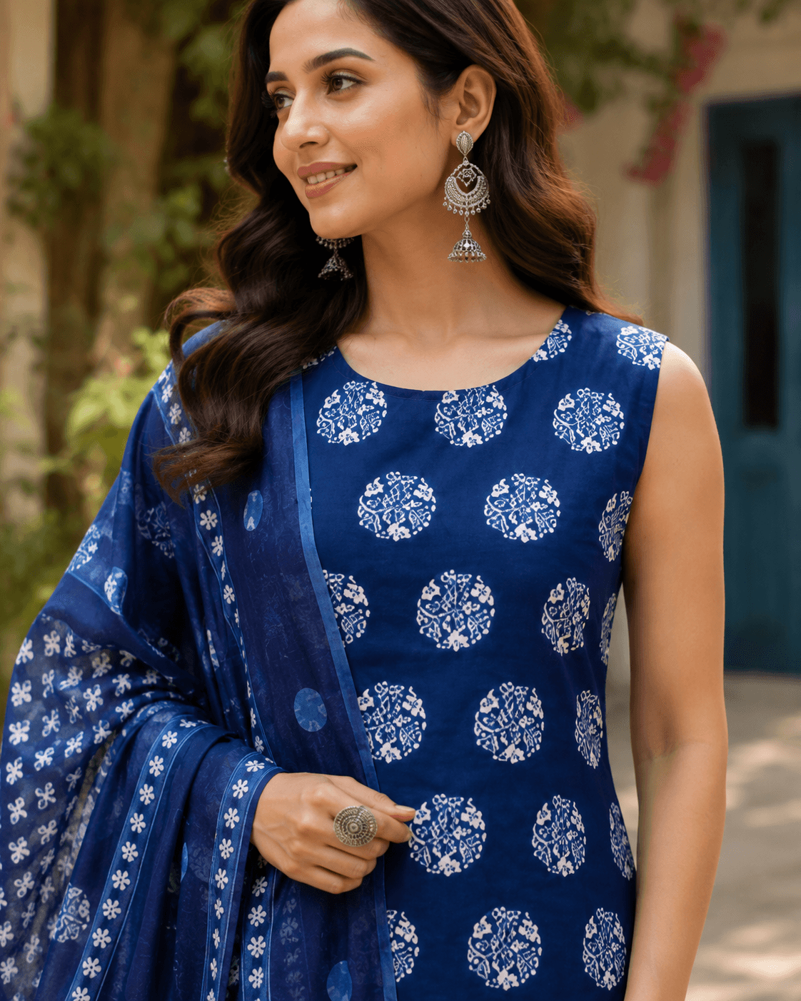 Neelika Suit Set